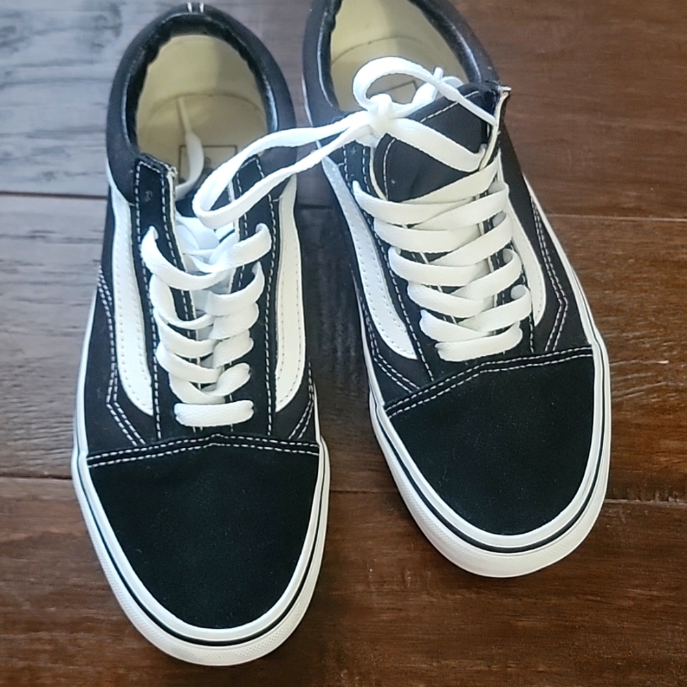 Black Vans